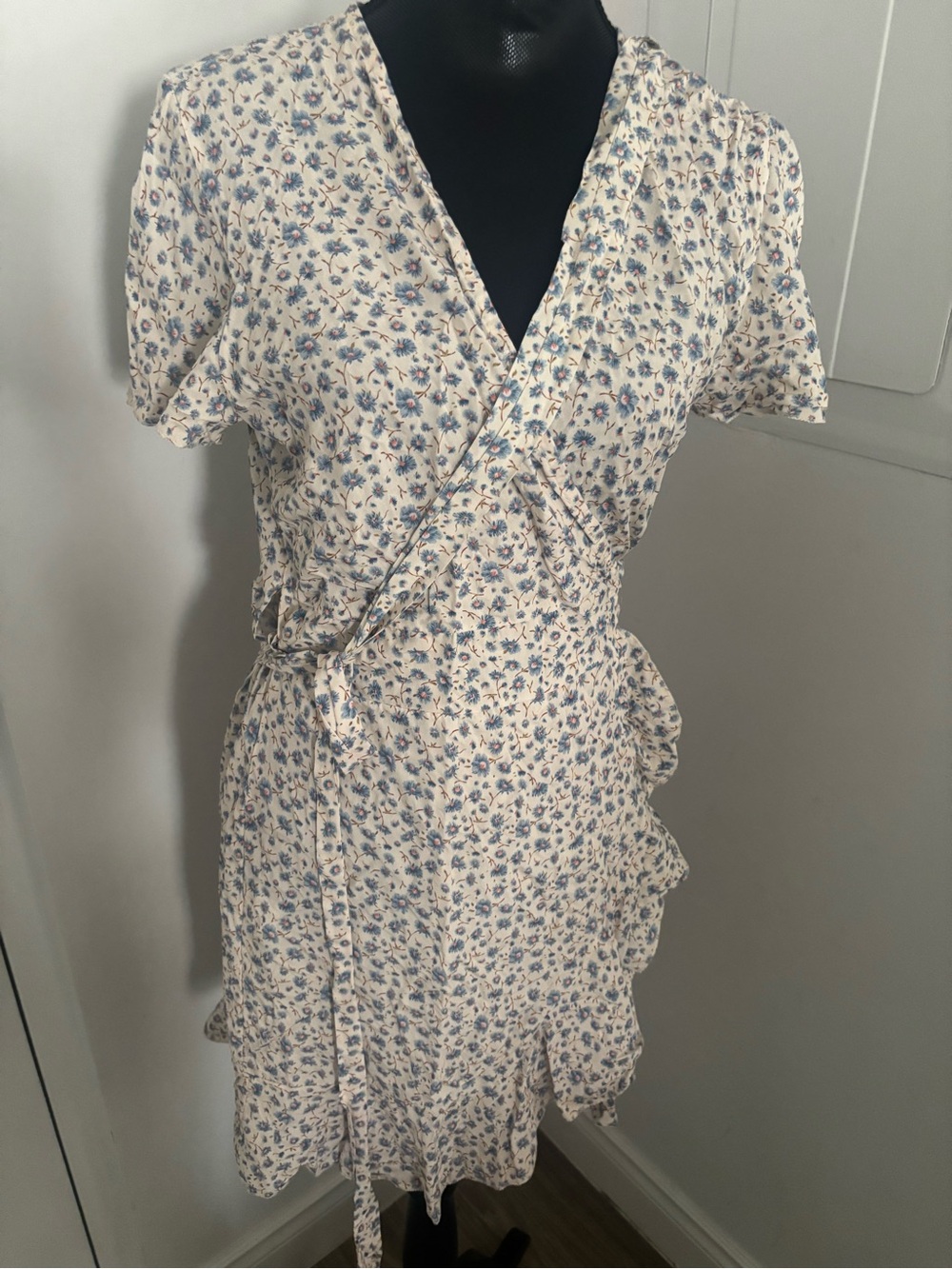 Sally wrap dress